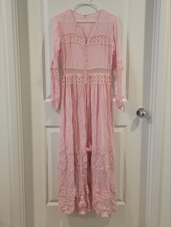 Dresses & Skirts - Whimsical Pink Viscose Dress Size Medium